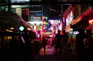 FOTO 8 - Soi Cowboy_Wry2010_Creative Commons2